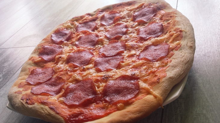 pizza domowa - przepis